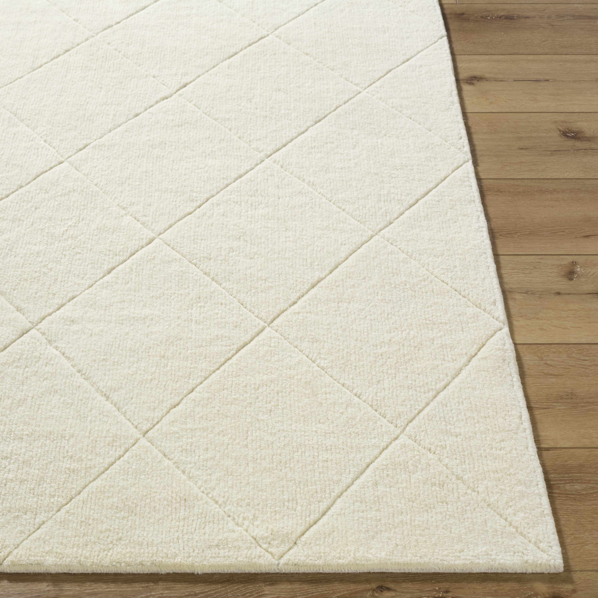 Ivory Diamonds Washable Wool Blend Area Rug - Boutique Rugs