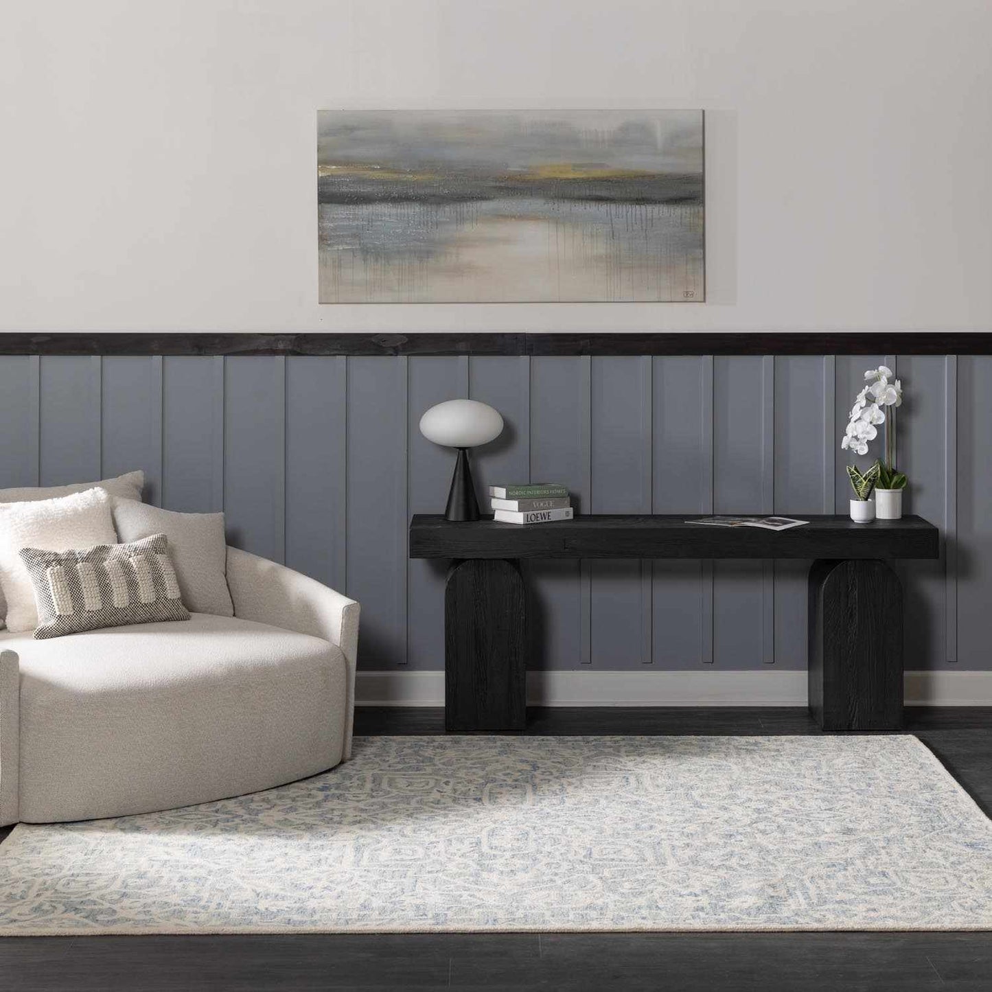 Blue and White Traditional Wool Rug - Boutique Rugs