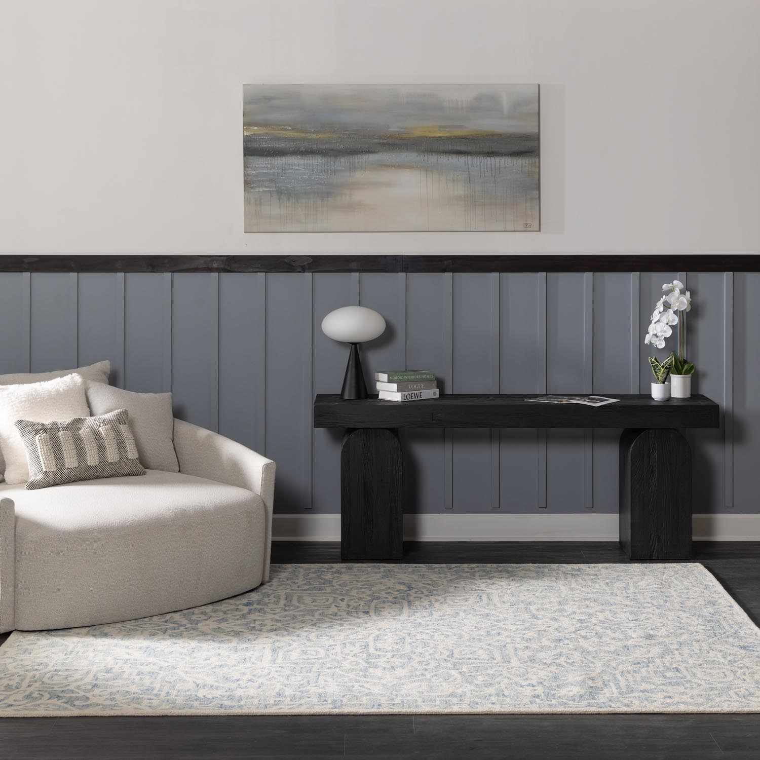 Blue and White Traditional Wool Rug - Boutique Rugs