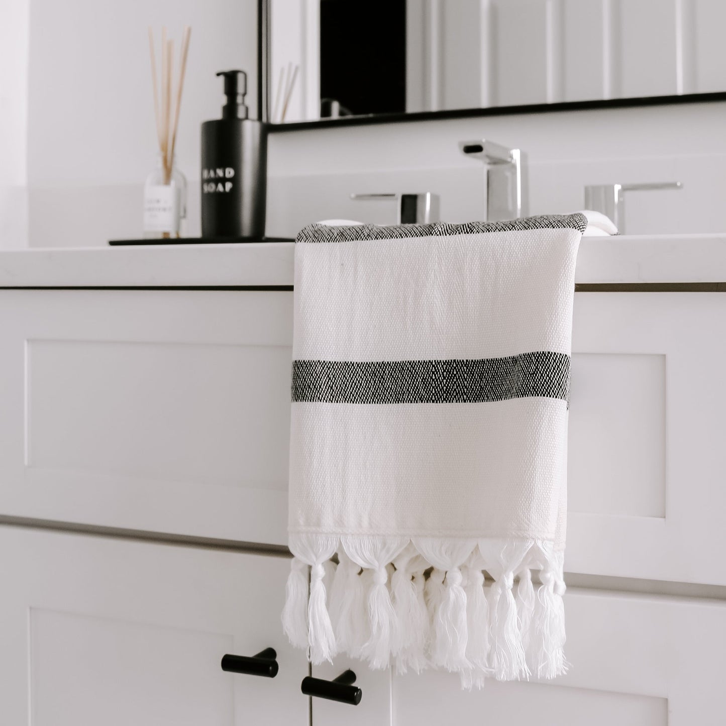 Turkish Cotton + Bamboo Hand Towel - Single Stripe