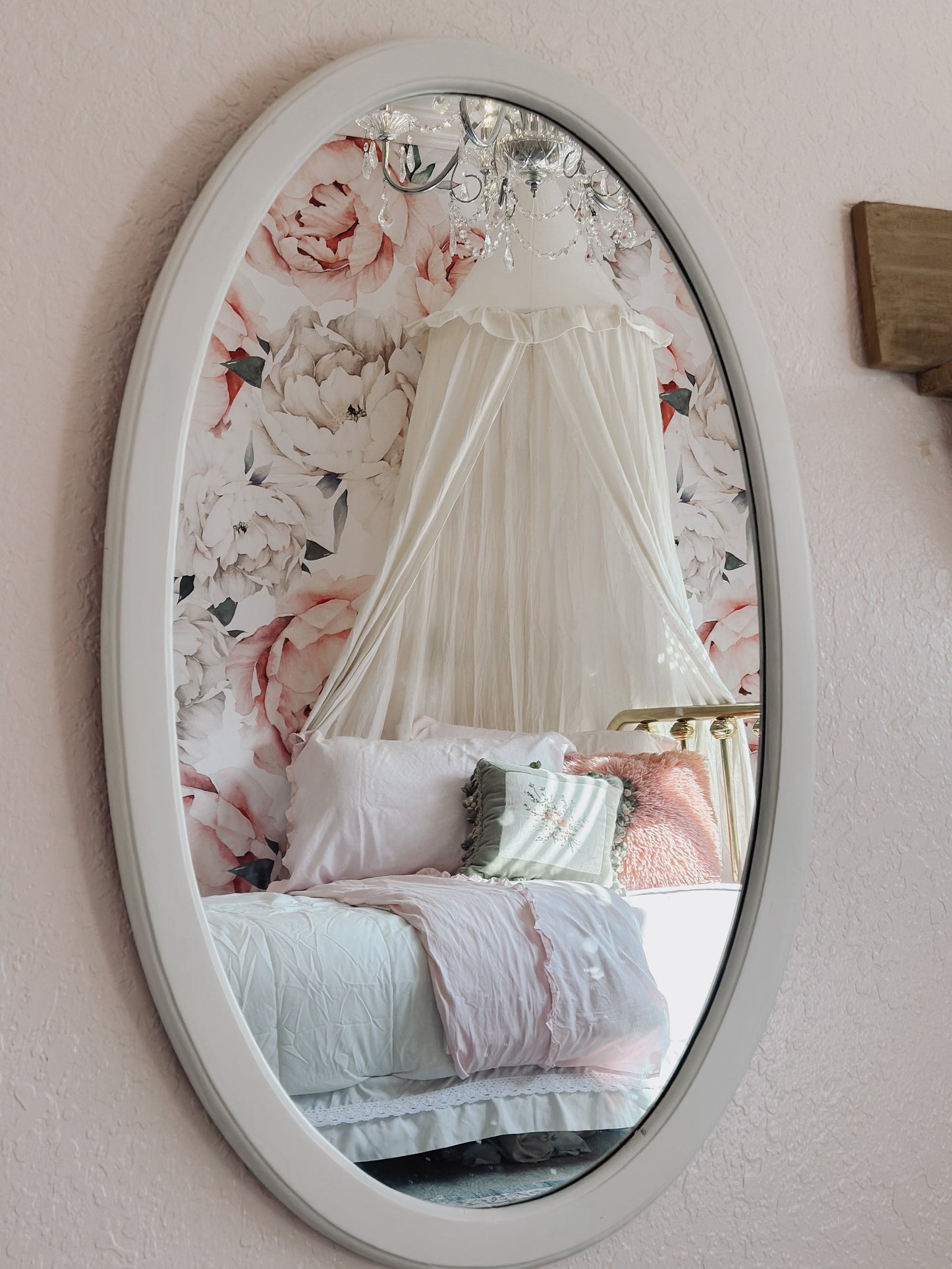 Nailea Wallpaper - Loomwell Home Goods