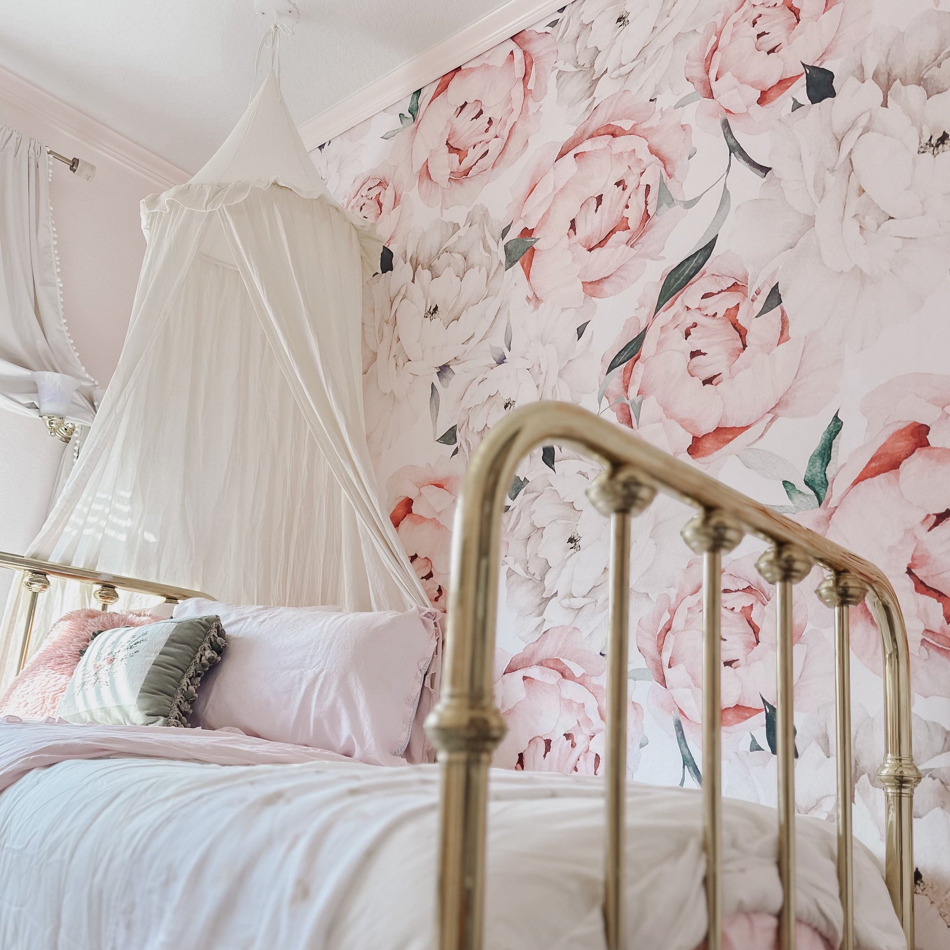 Nailea Wallpaper - Loomwell Home Goods