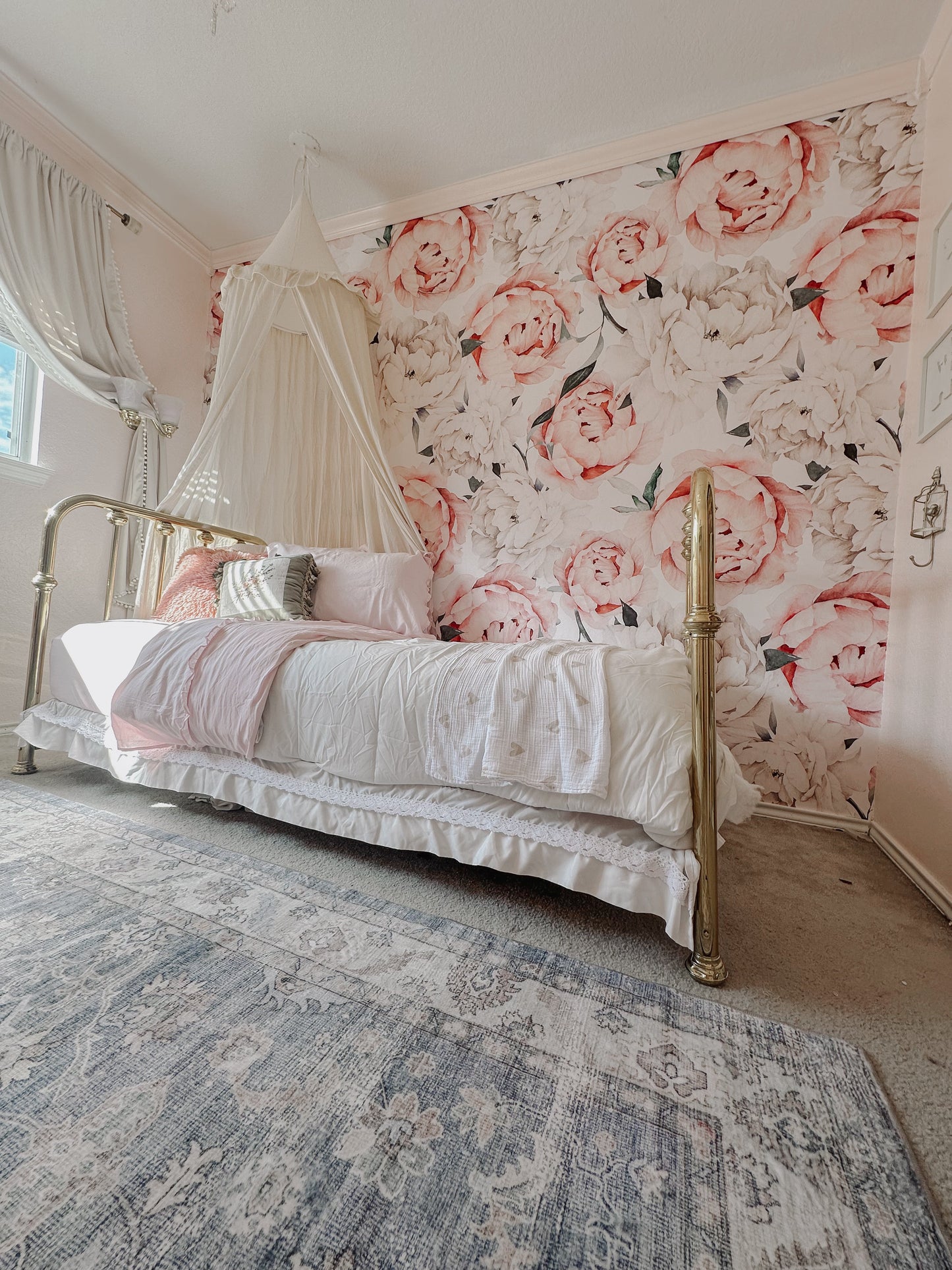 Nailea Wallpaper - Loomwell Home Goods