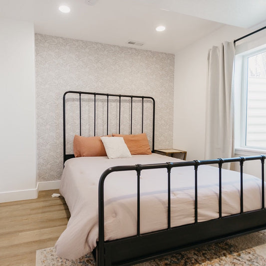 Farrah Wallpaper by Angel Walker - Loomwell Home Goods