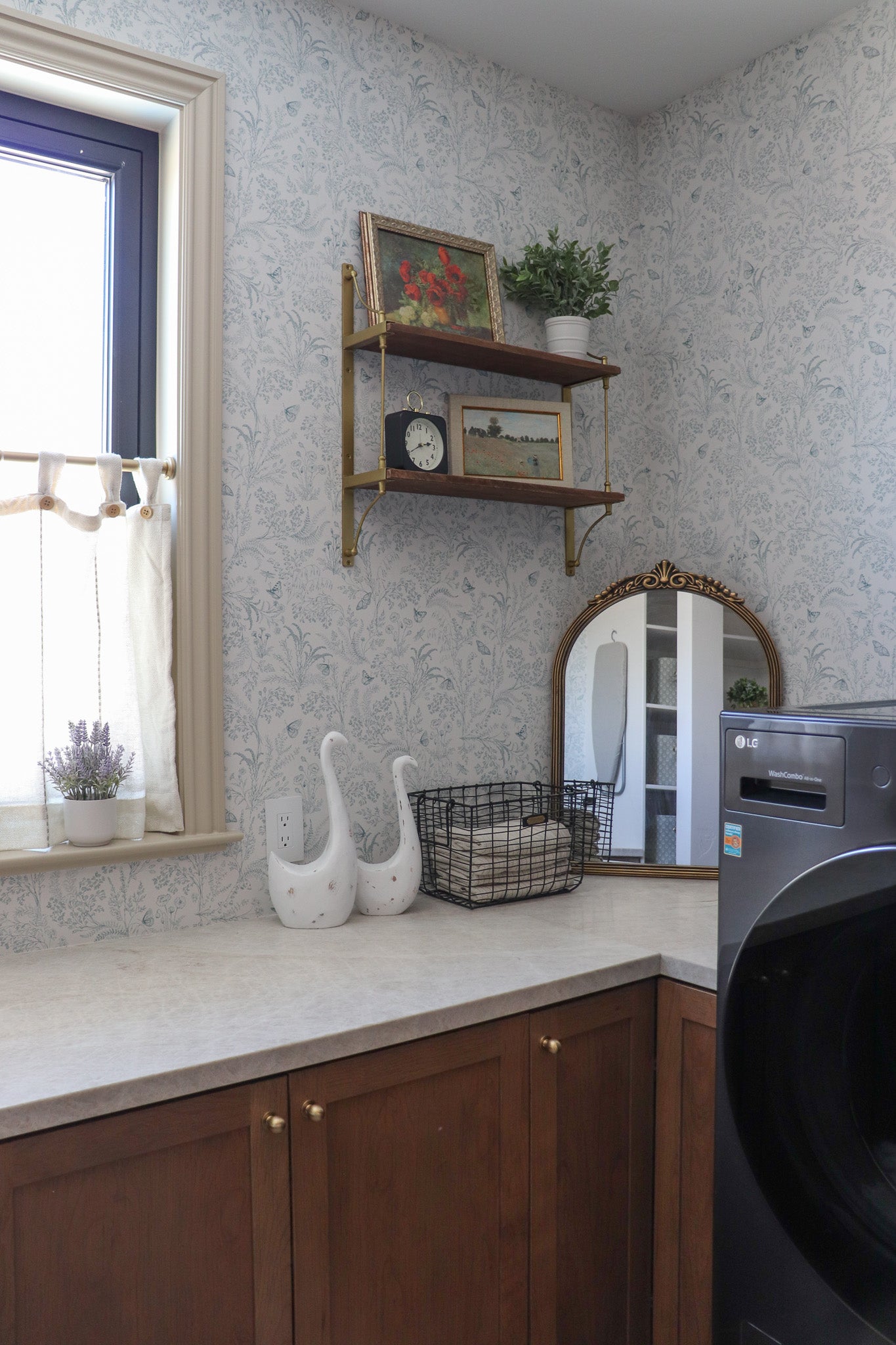 Bronwyn Wallpaper by Anna Black Creative - Loomwell Home Goods