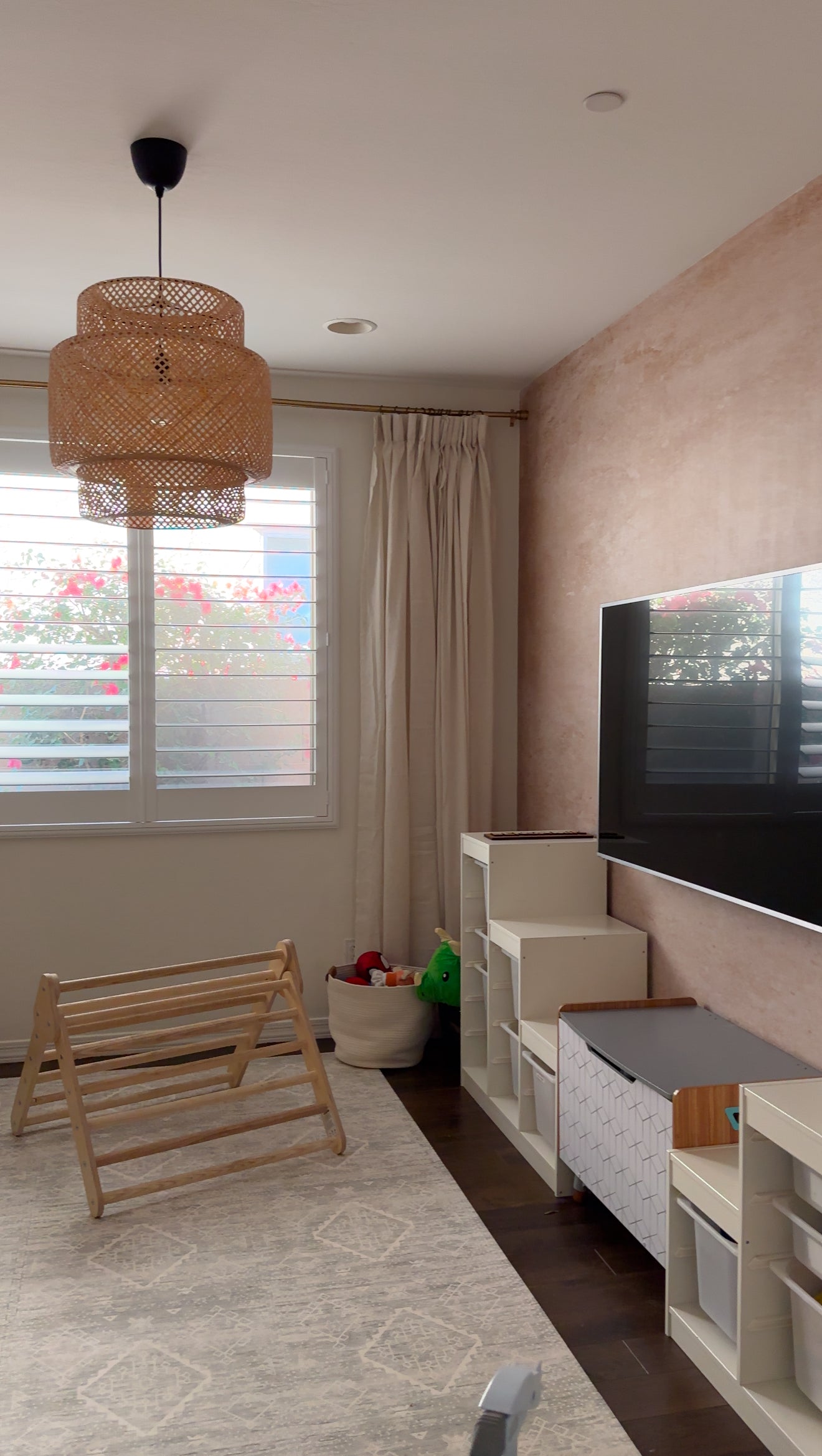 Edward Wallpaper - Loomwell Home Goods