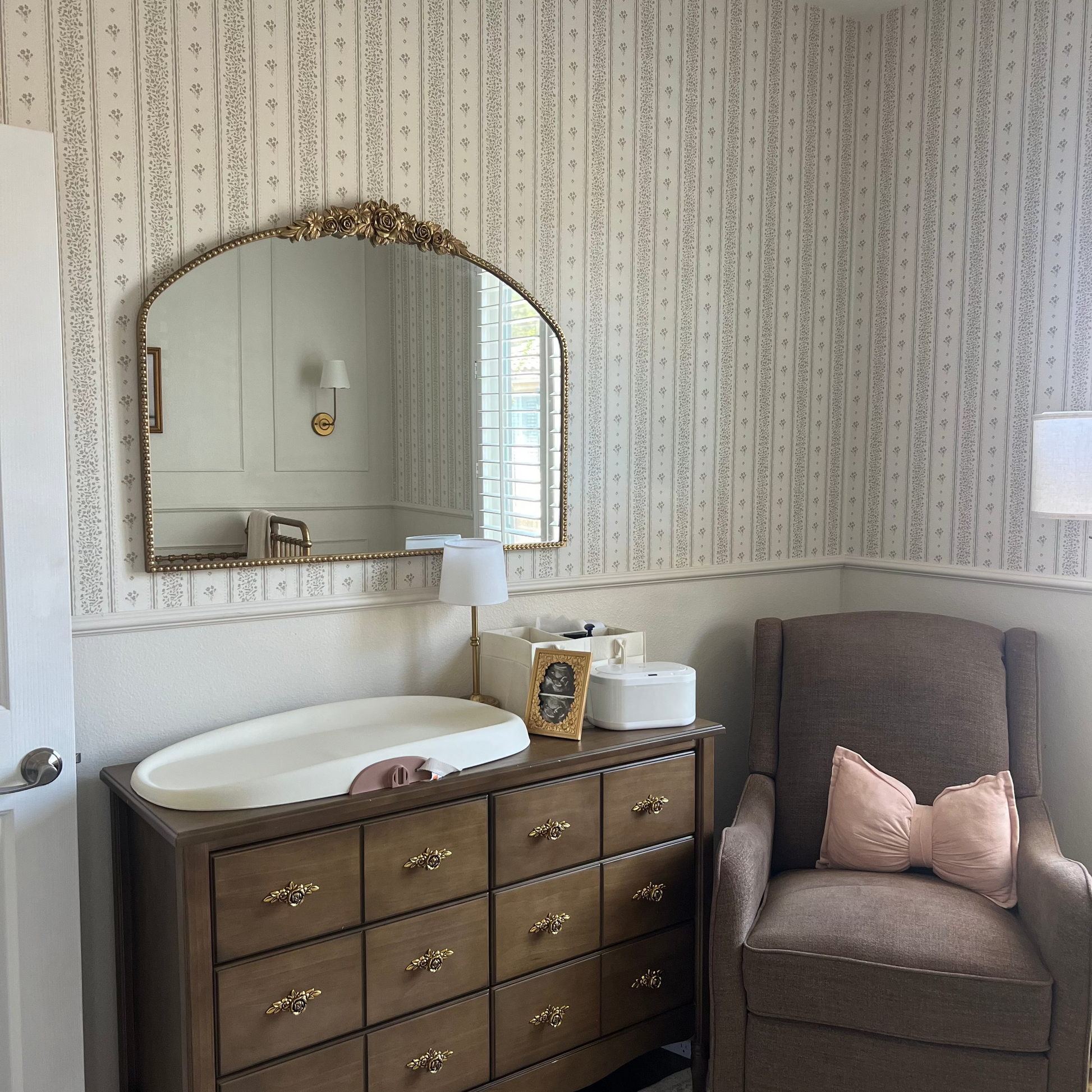 Lyla Wallpaper by Ali Anni - Loomwell Home Goods