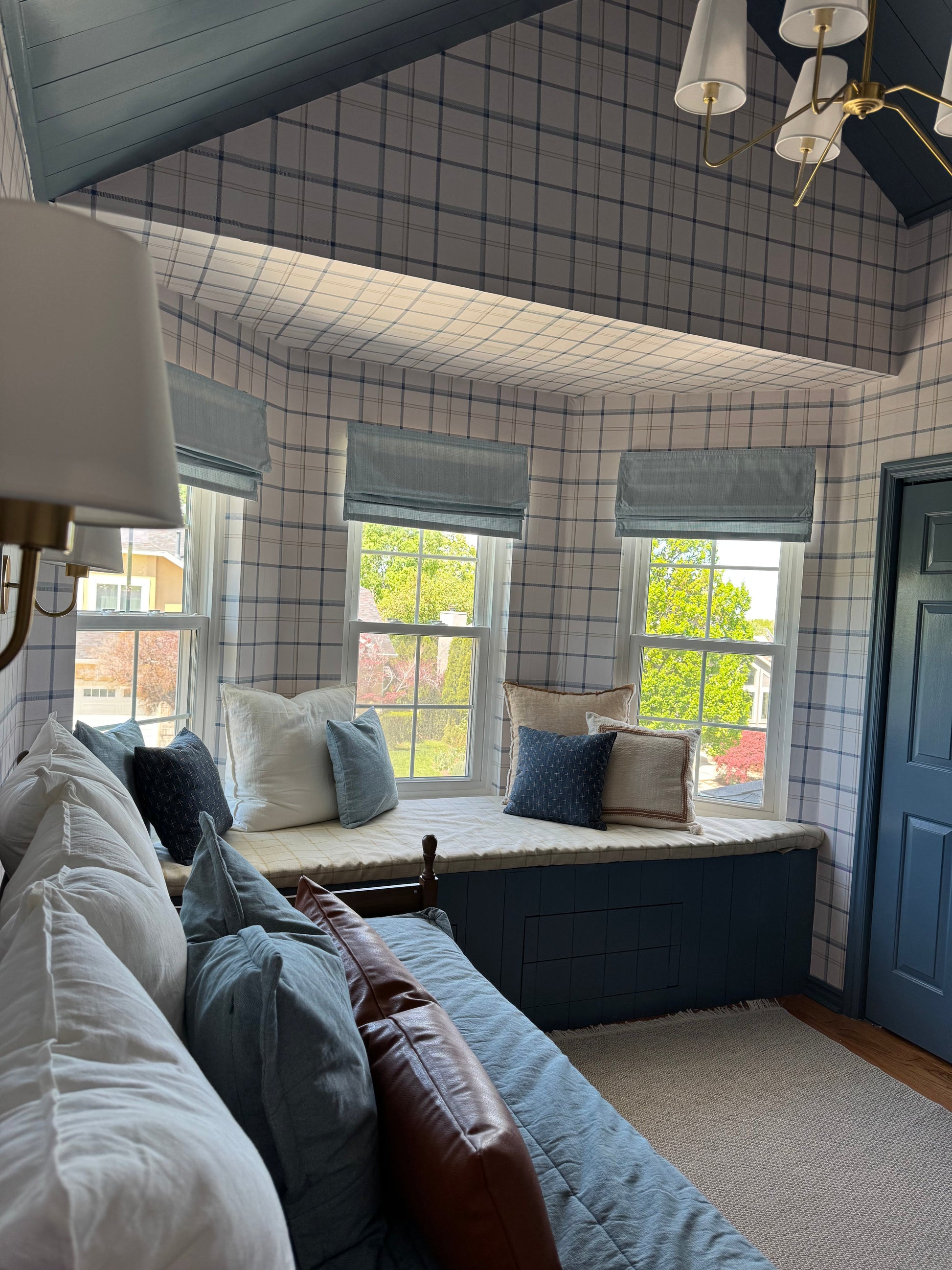 Keaton Wallpaper - Loomwell Home Goods