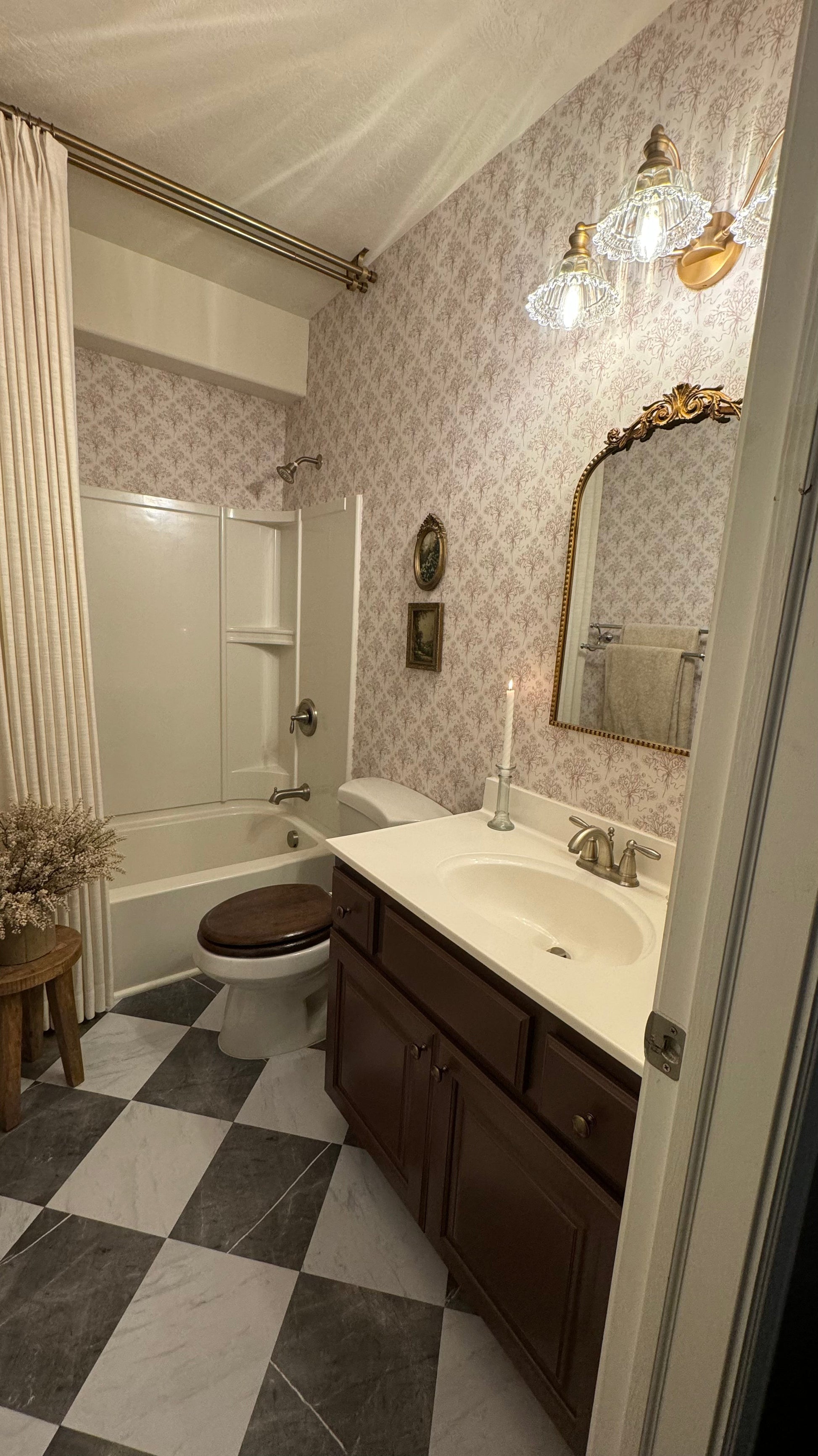 Adeline Wallpaper by Ali Anni - Loomwell Home Goods