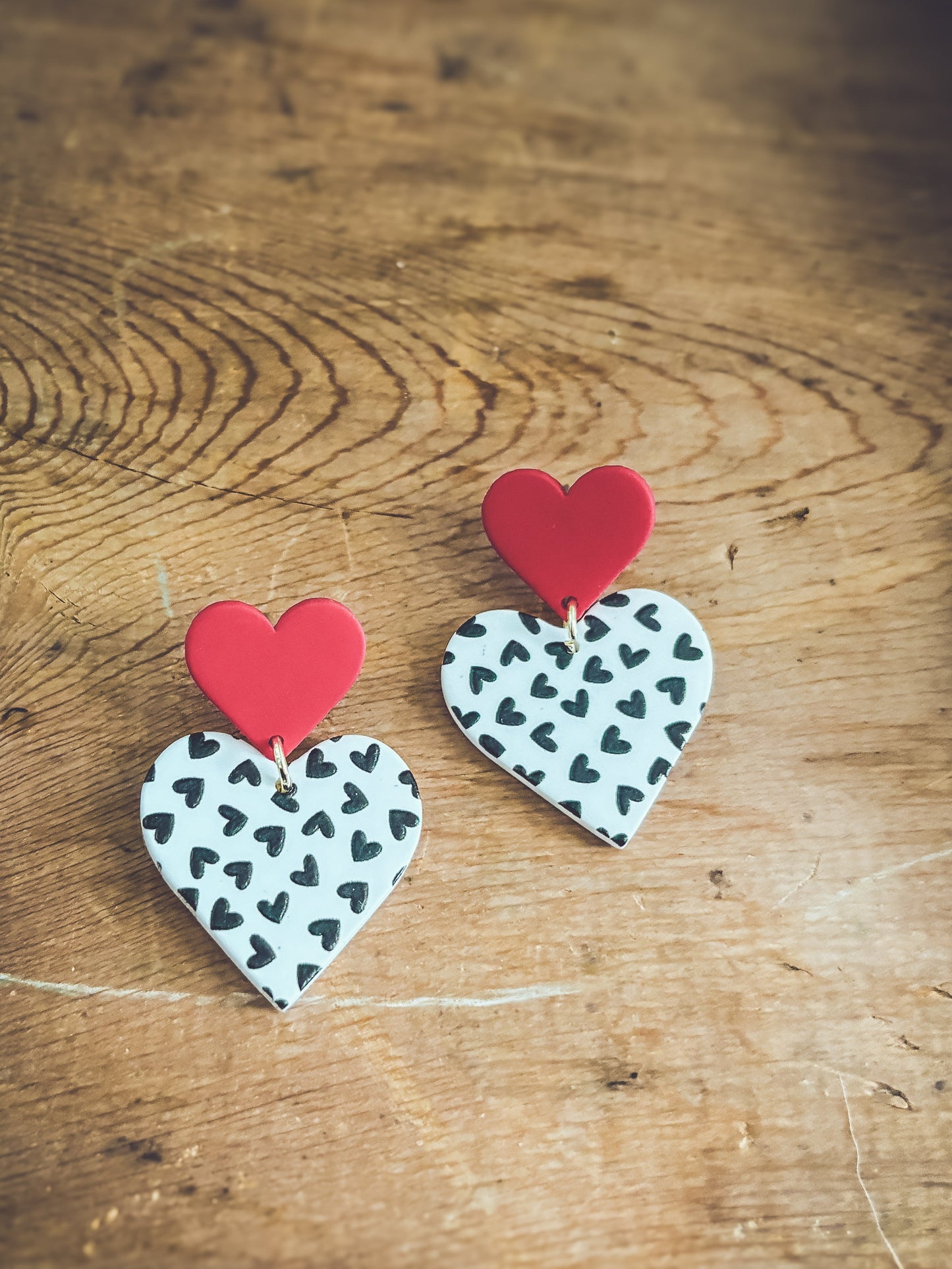 Adorable Valentines Heart Earrings