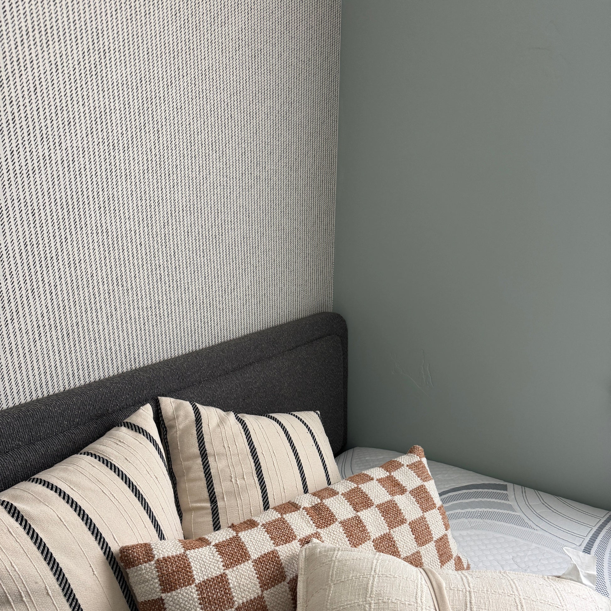 Maddox Wallpaper - Loomwell Home Goods