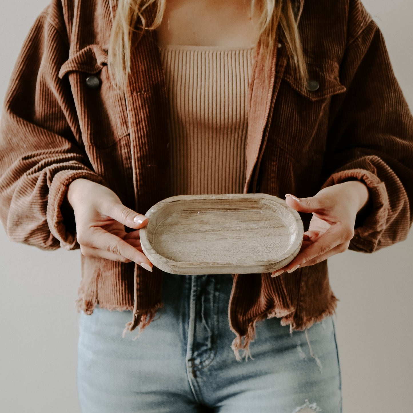 Plateau en bois rustique 