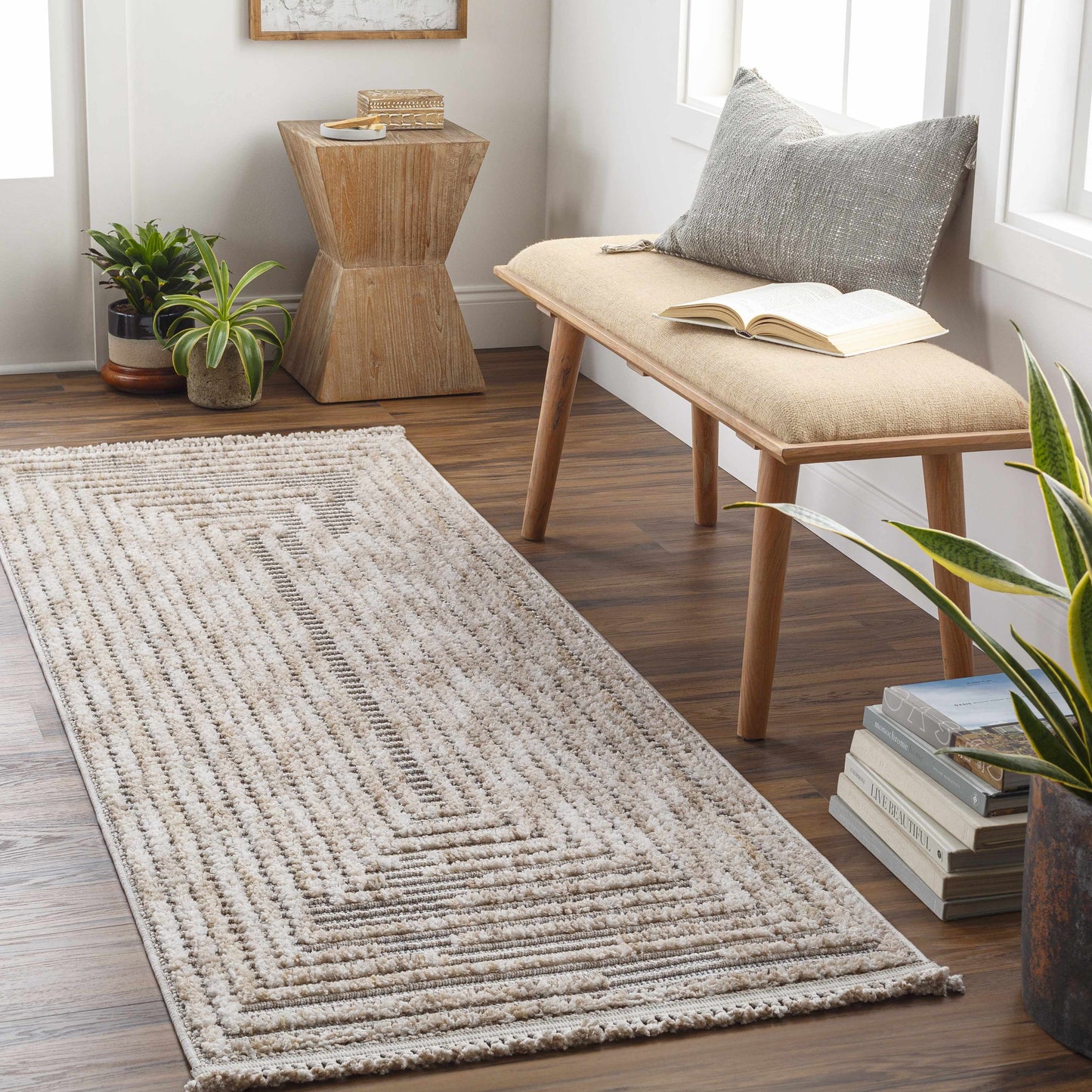 Lunao Area Rug