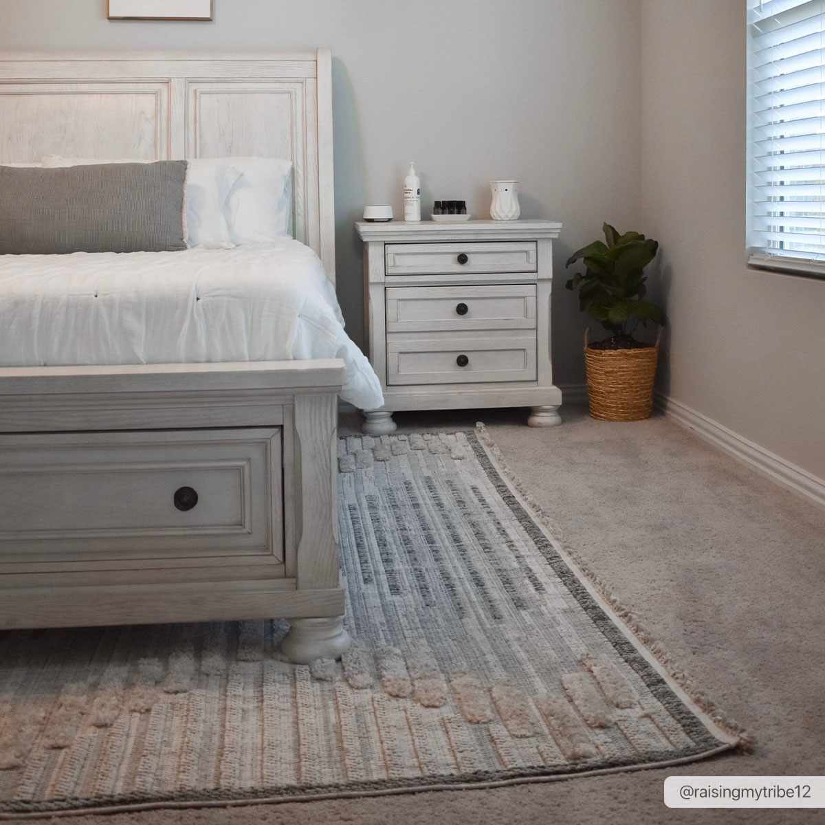 Maulawin Cream High-Low Area Rug - Boutique Rugs