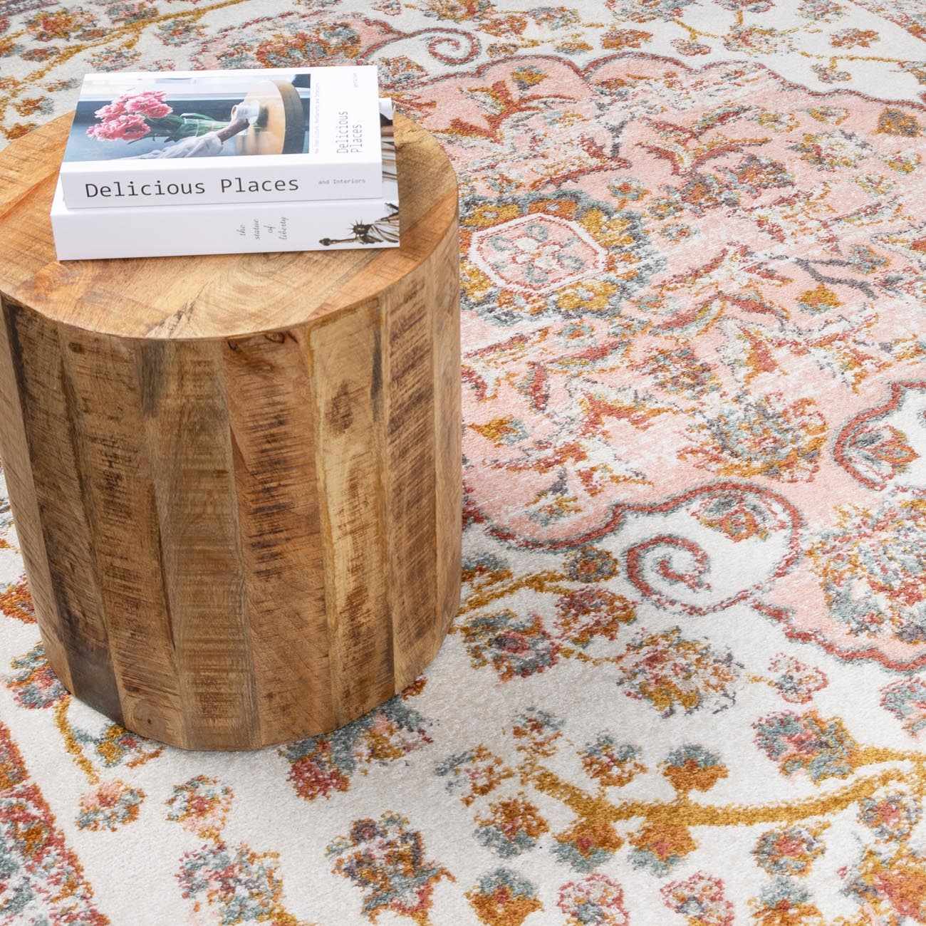 Oark Floral Medallion Area Rug - Boutique Rugs