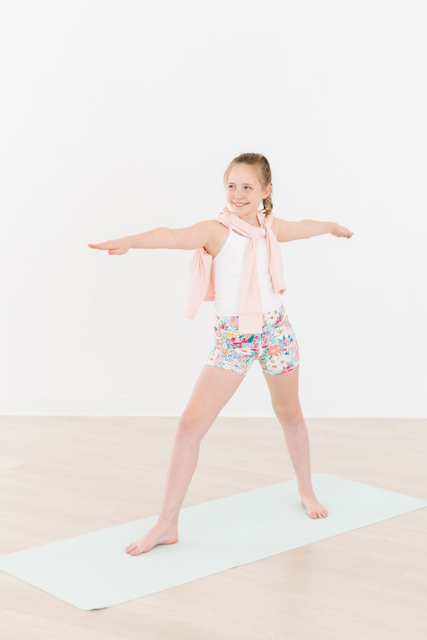 Petal Power Active Shorty Shorts - Mila & Rose ®