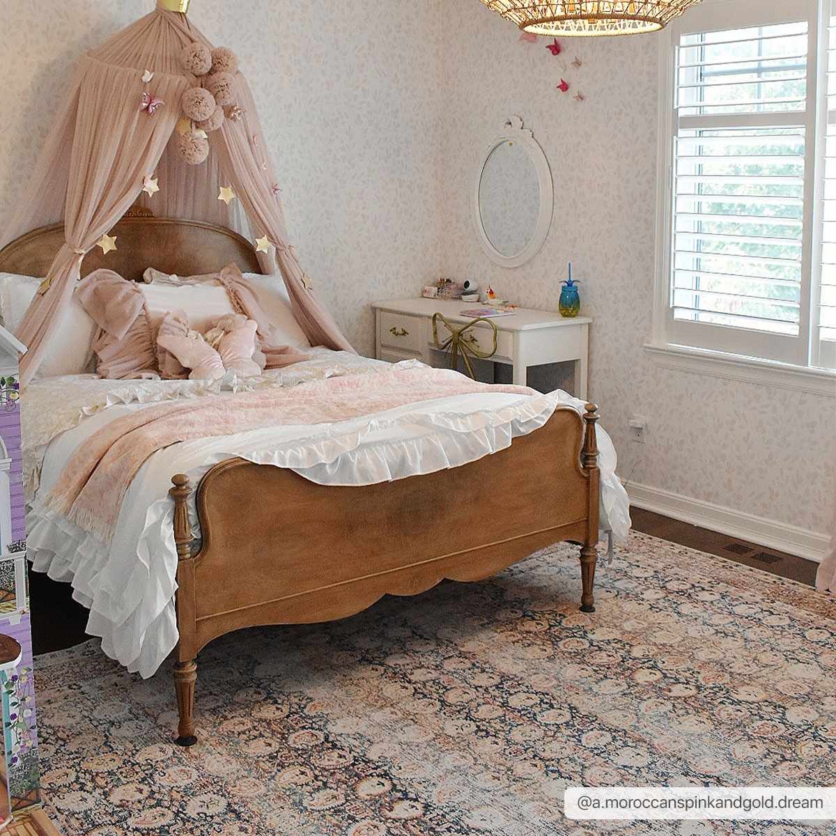 Rust Maligaya Distressed Washable Area Rug - Clearance - 7’6’’ x 9’6’’ Rectangle - Boutique Rugs