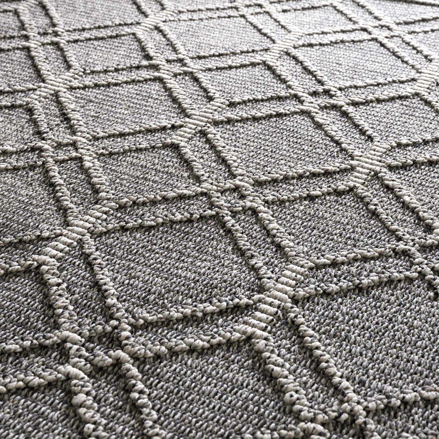 Diah Black Textured Trellis Rug - Limited Edition - Boutique Rugs