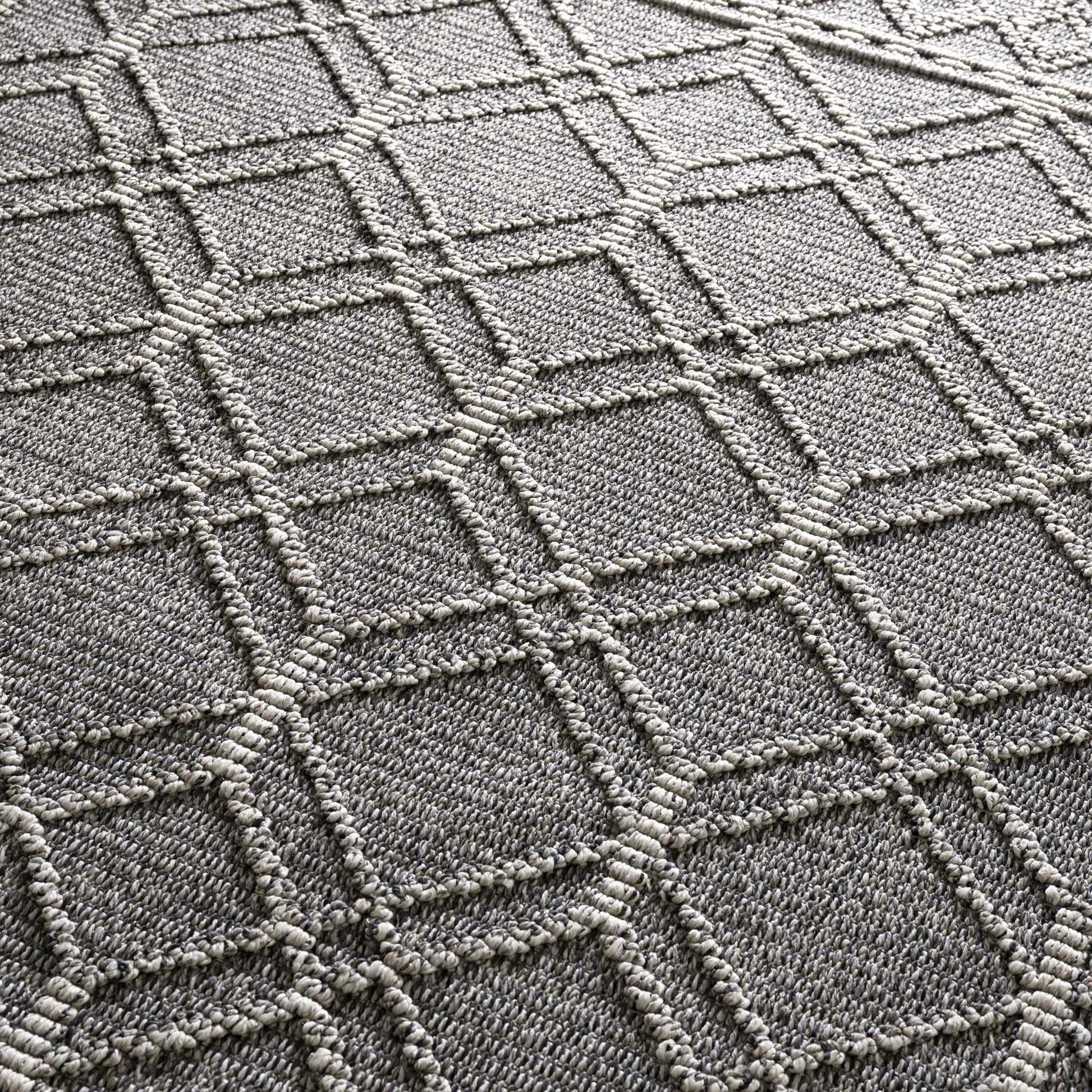 Diah Black Textured Trellis Rug - Limited Edition - 2’ x 3’ Rectangle - Boutique Rugs