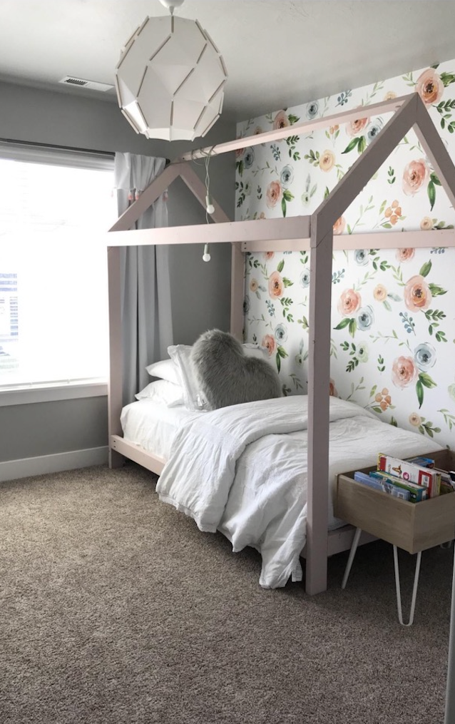 Rosie Peach Wallpaper - Loomwell Home Goods