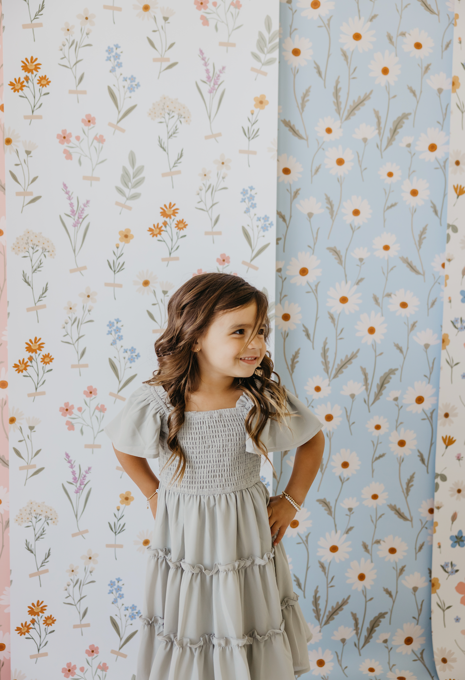 Laurence Wallpaper by Joannie Houle - Loomwell Home Goods