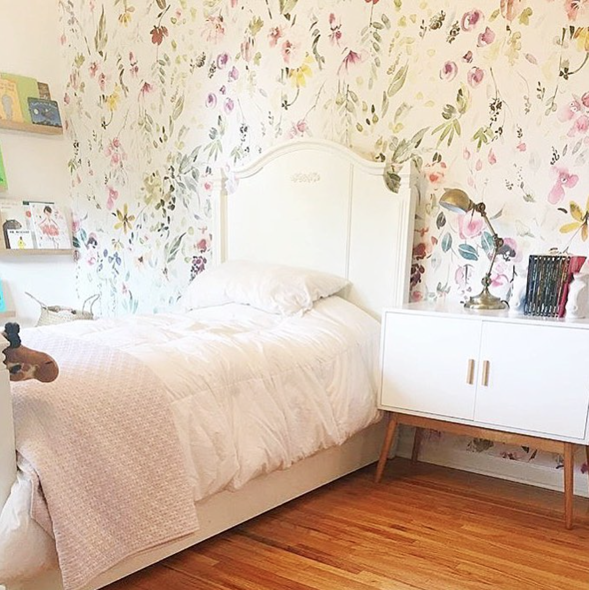 Meadow Wallpaper - Loomwell Home Goods