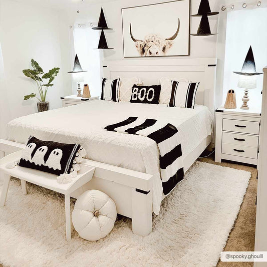 Siari Solid Cream Plush Rug - 7’10’’ x 10’ Rectangle - Boutique Rugs