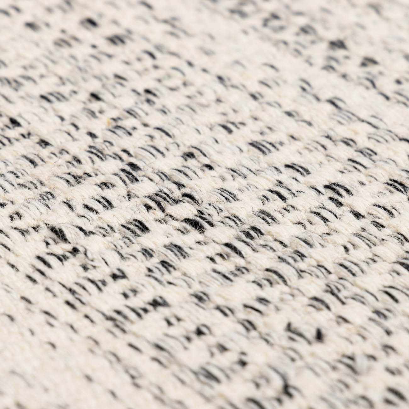 Williford Wool Area Rug - 2’ x 3’ Rectangle - Boutique Rugs