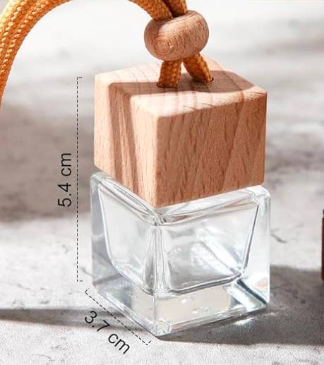 Fresh Bamboo -- Glass Bottle Car Freshener 8ml - Hanging cord