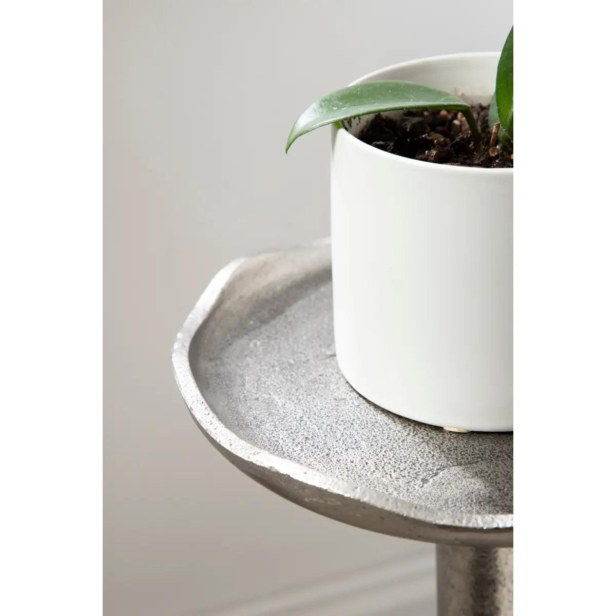 Alessia Round Cocktail Table or Plant Stand - kateandlaurel