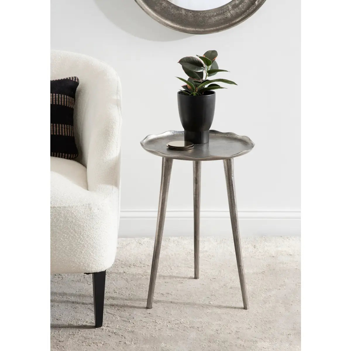 Alessia Round Side Table - kateandlaurel
