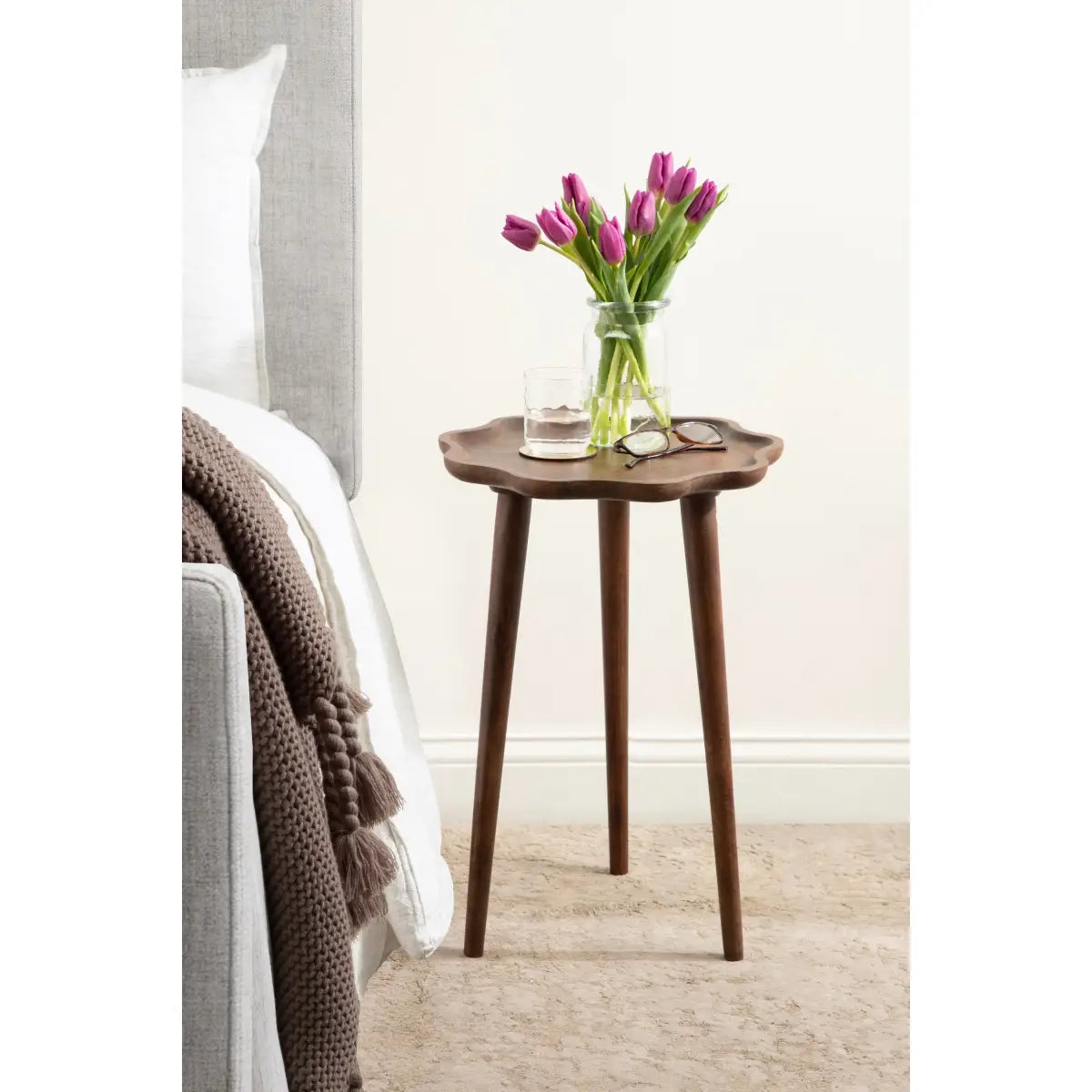 Alezar Scallop Wood Side Table - kateandlaurel