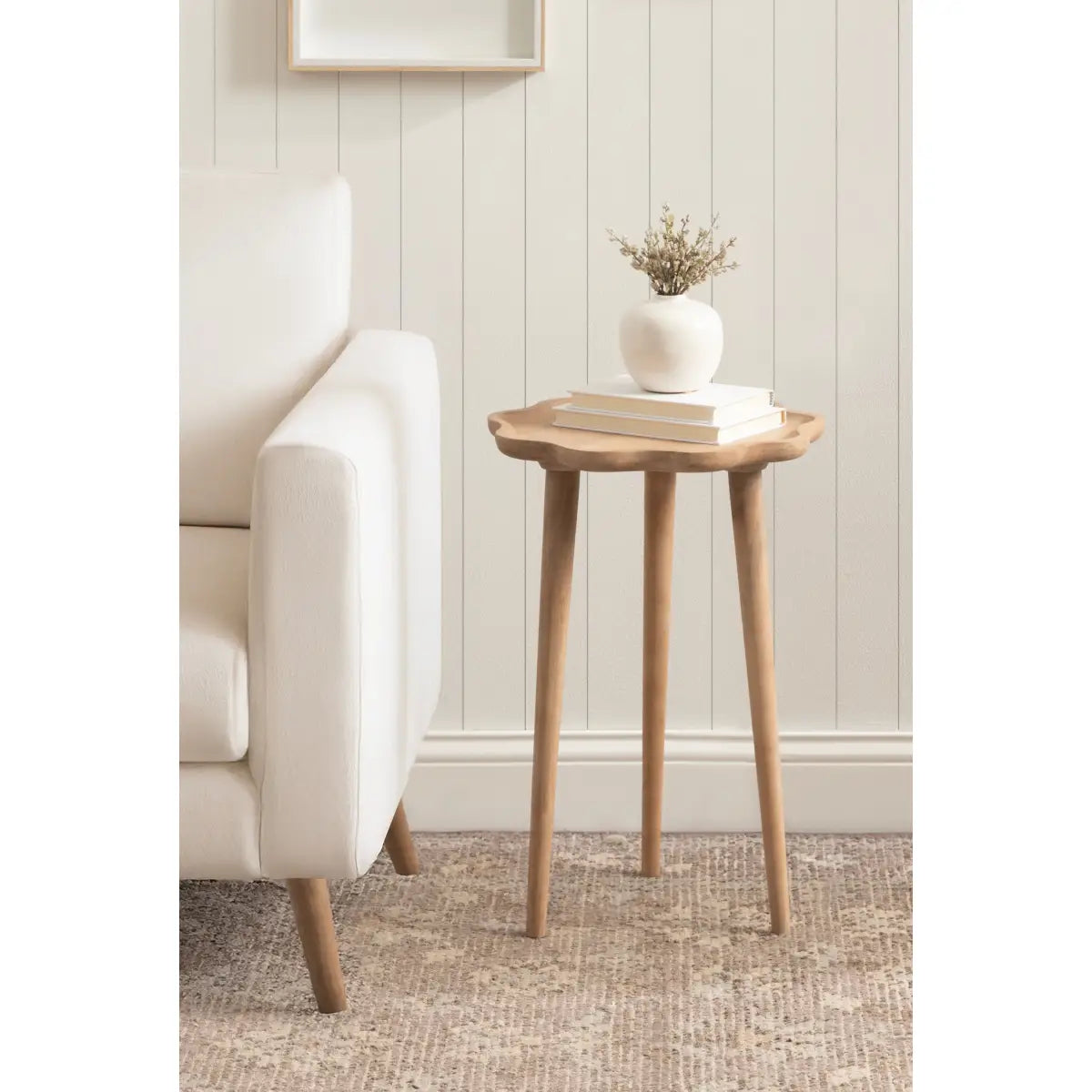Alezar Scallop Wood Side Table - kateandlaurel