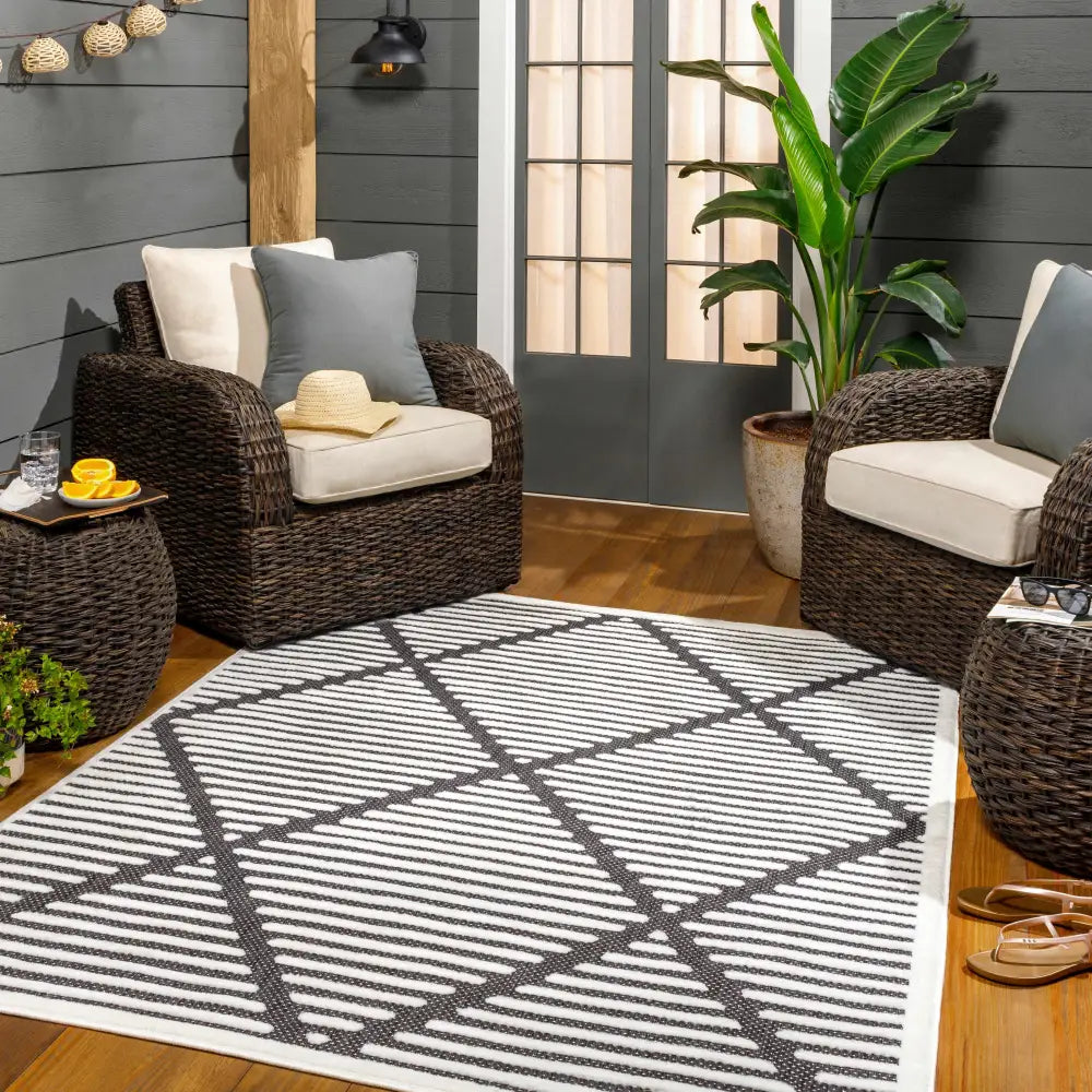 Anah Black Outdoor Rug - Boutique Rugs