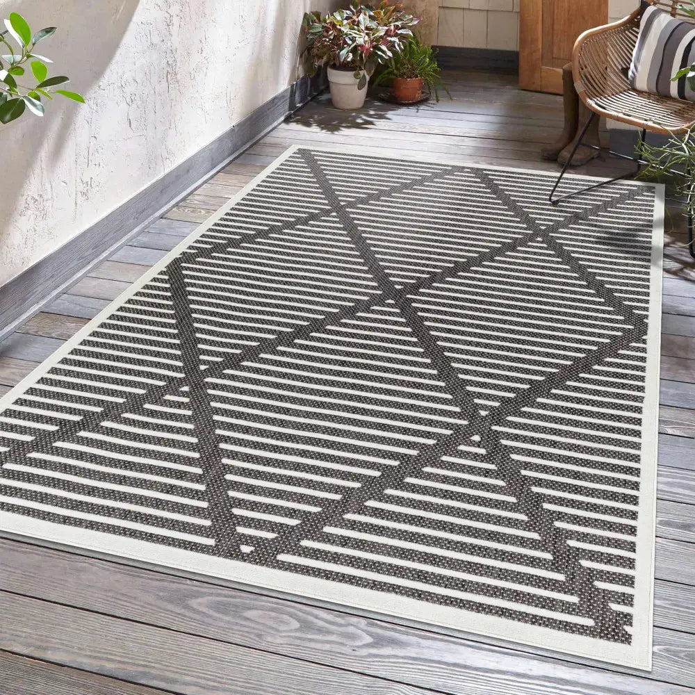 Anah Black Outdoor Rug - Boutique Rugs