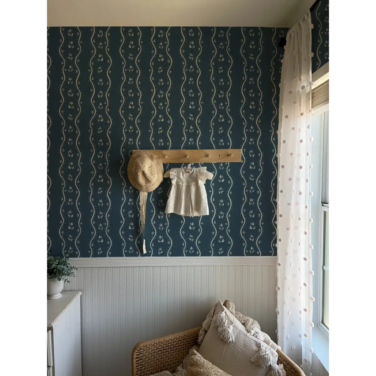 Annabelle Cottage Wallpaper - Wavy Flower Stripes - by Melissa Johnson - Loomwell Home Goods