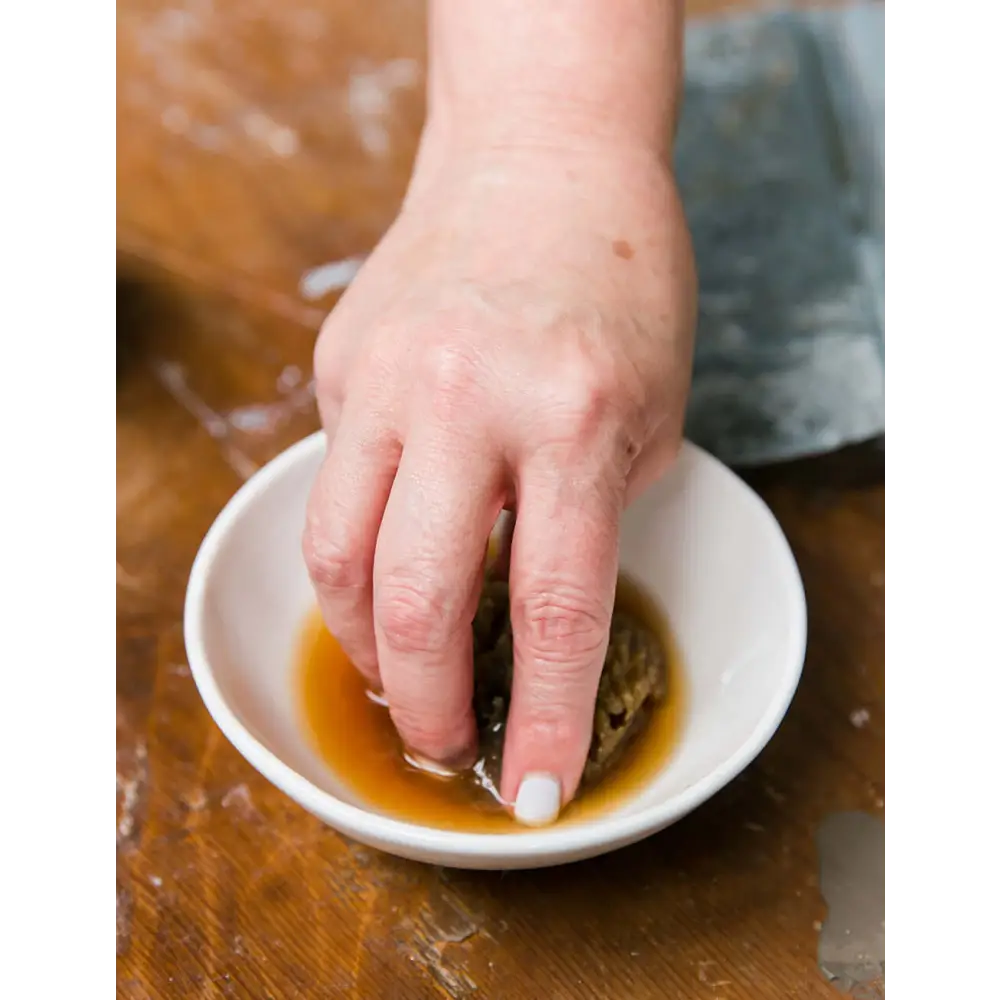 Antiquing Glaze - Amy Howard At Home