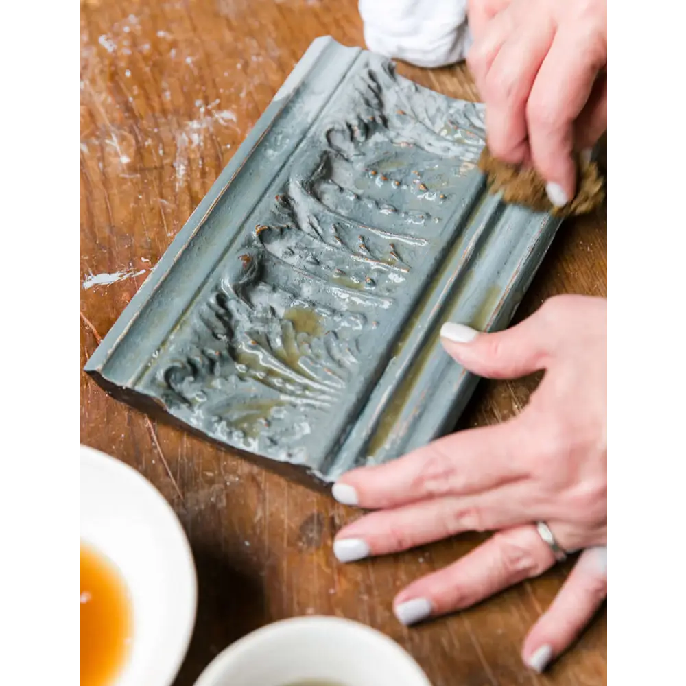 Antiquing Glaze - Amy Howard At Home