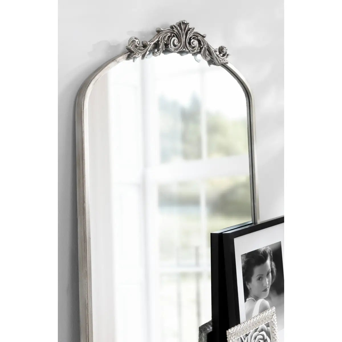 Arendahl Elegant Arch Mirror - kateandlaurel
