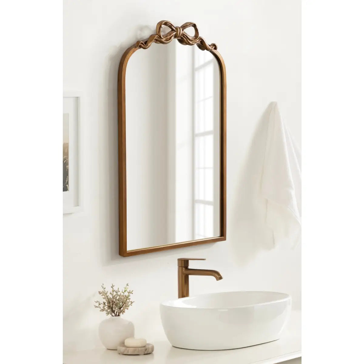 Arendahl Ribbon Arched Mirror - kateandlaurel