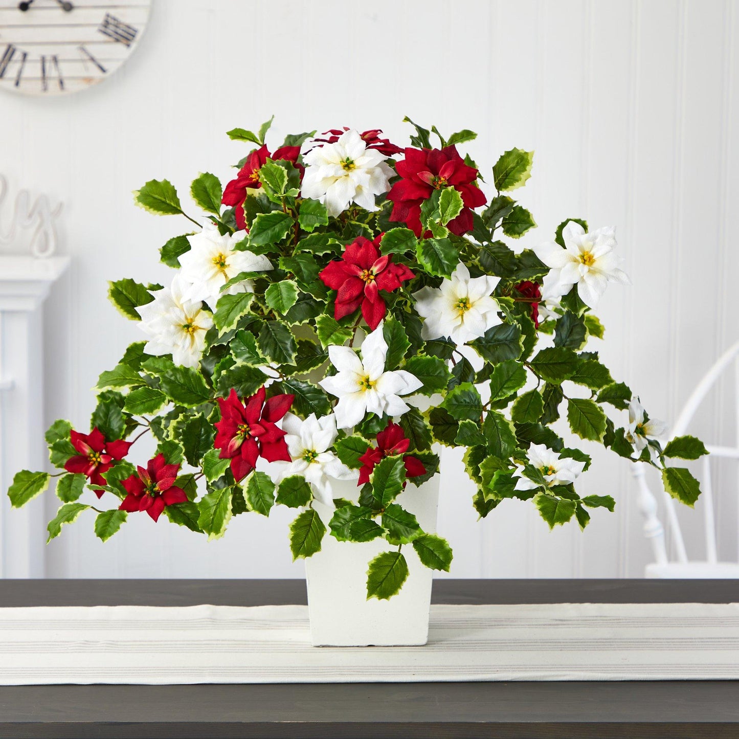 Plante artificielle de 23 po, poinsettia et houx panaché, dans une jardinière décorative (Real Touch)