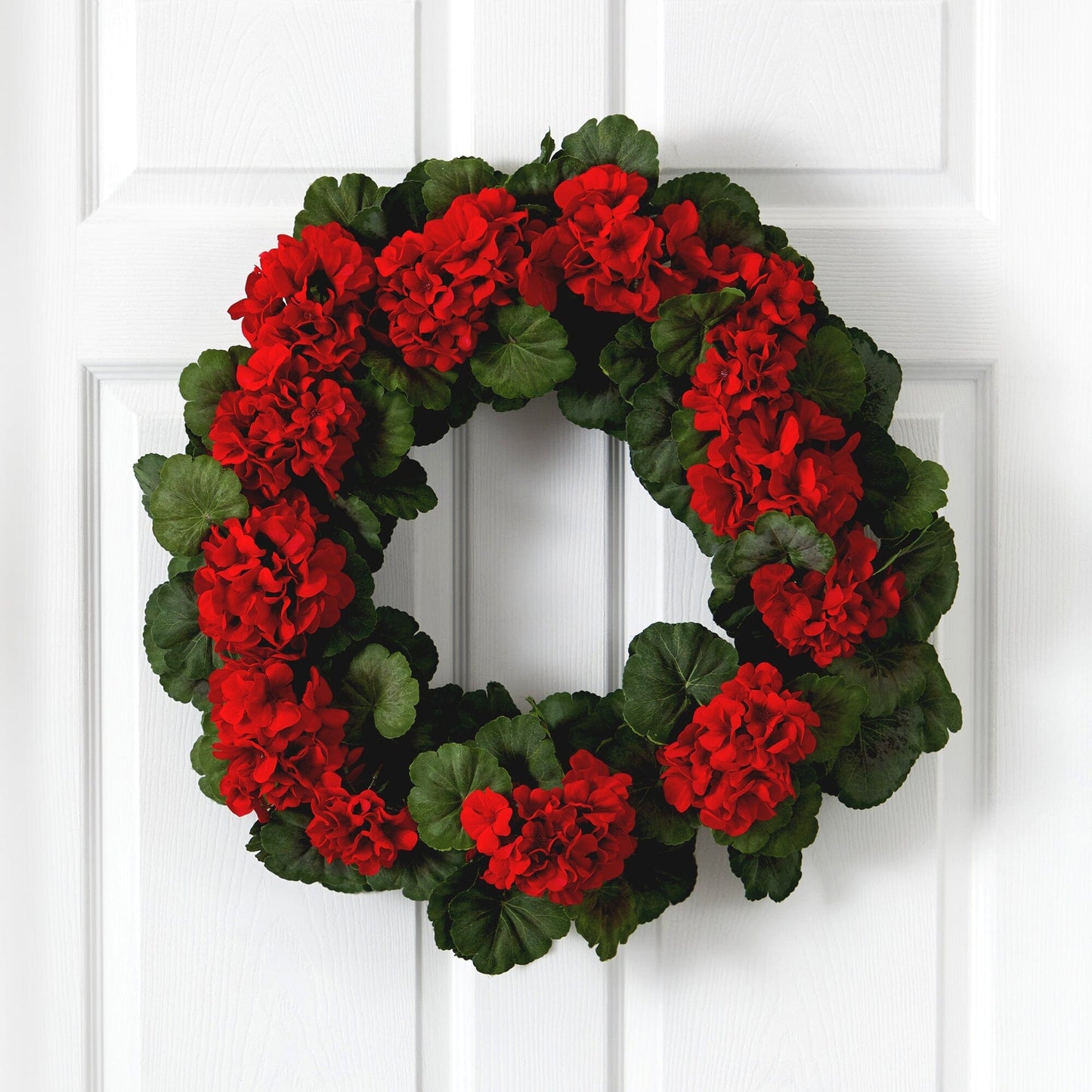 26” Geranium Artificial Wreath