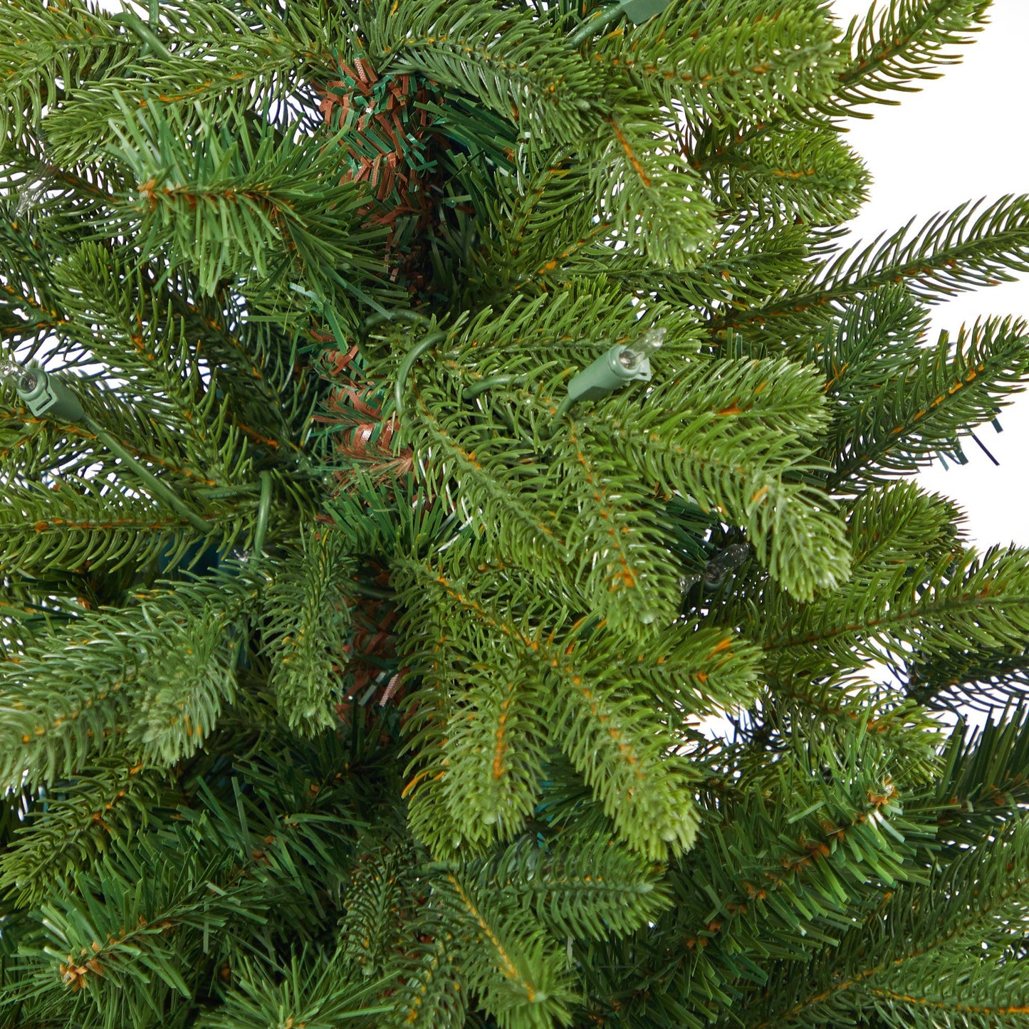 Sapin de Noël artificiel de Washington de 3,5 pi avec 50 lumières transparentes dans une jardinière en tour