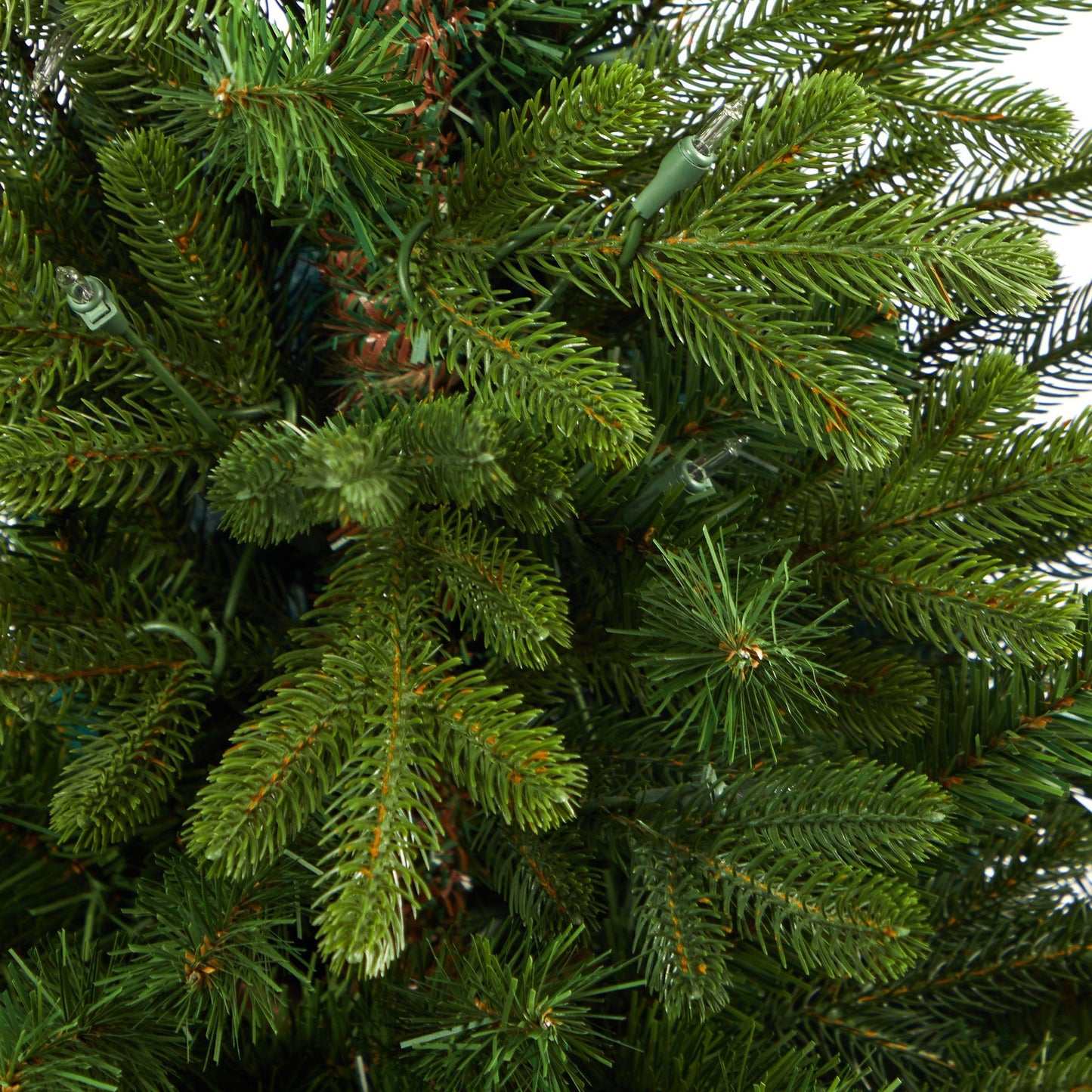 Sapin de Noël artificiel de Washington de 3,5 pi avec 50 lumières transparentes dans une jardinière en tour