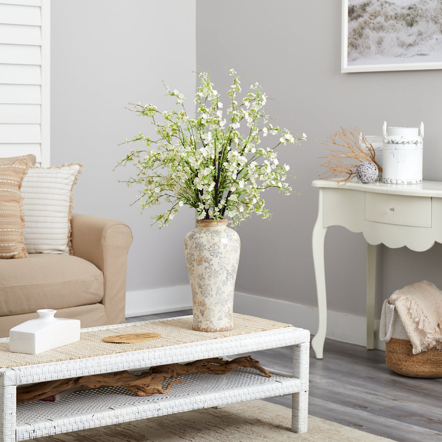 Arrangement artificiel de fleurs de cerisier de 37 po dans un vase décoratif