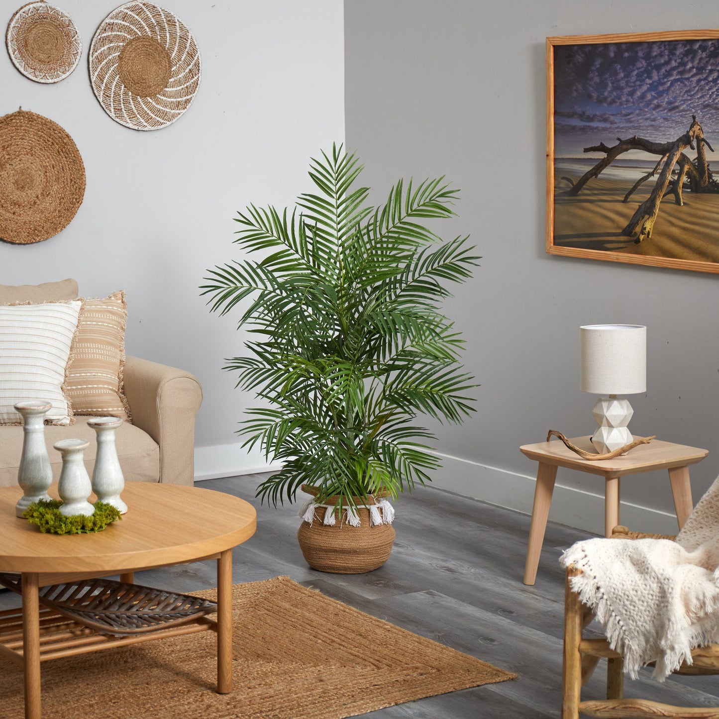 Palmier artificiel Areca de 4 pi dans une jardinière tissée en coton naturel fait main de style bohème chic avec pompons