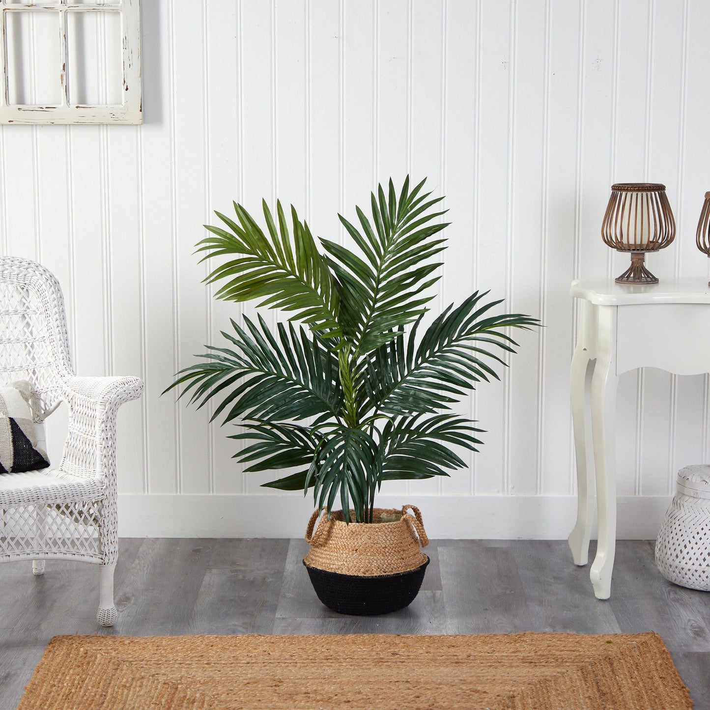 Palmera Kentia artificial de 4 pies en macetero tejido de algodón y yute negro hecho a mano con estilo bohemio