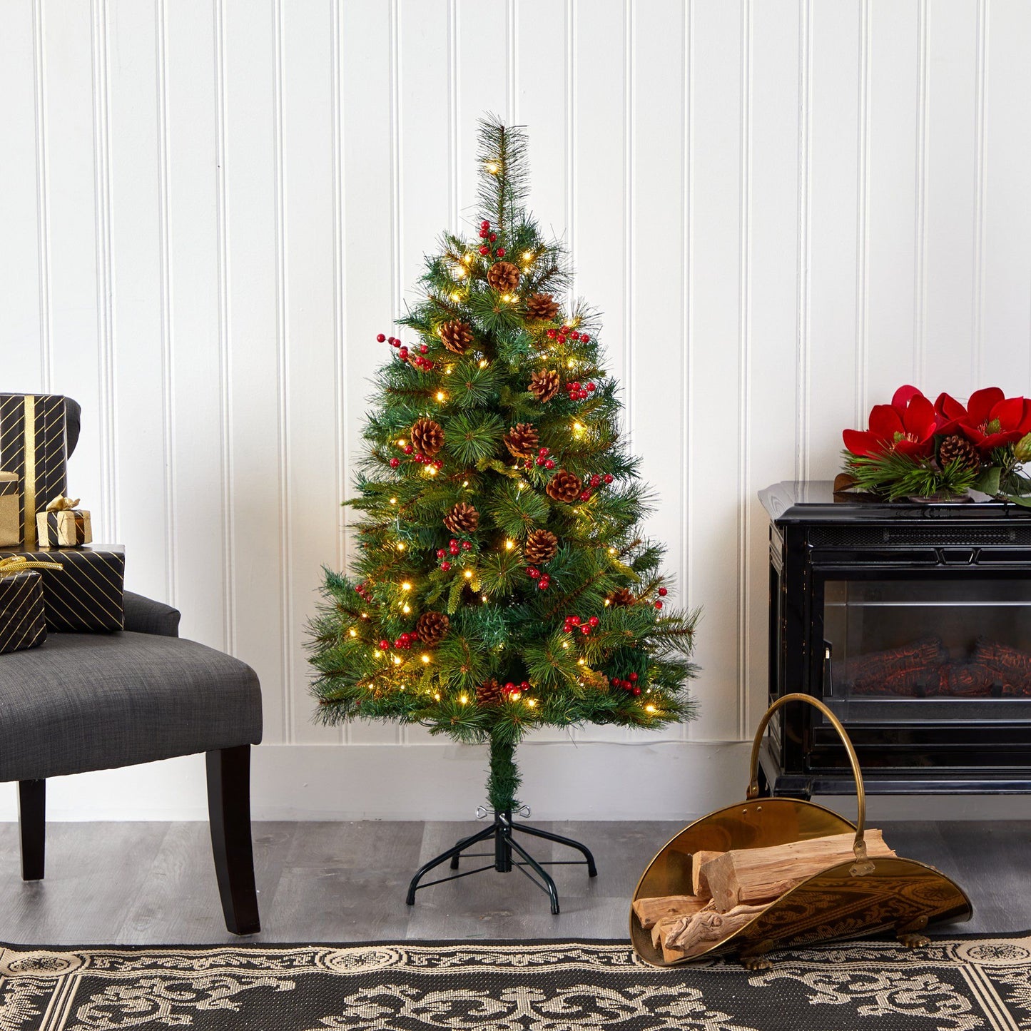 Sapin de Noël artificiel en pin mélangé de 4 pi avec 100 lumières LED transparentes, pommes de pin et baies