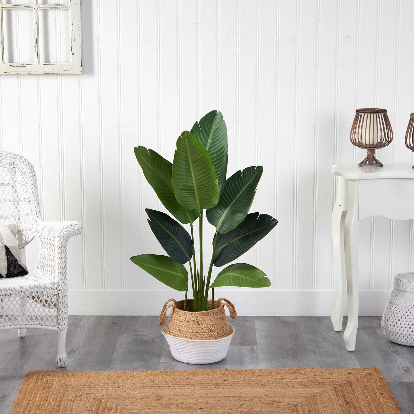 Palmera de viajero artificial de 4 pies en macetero tejido de algodón y yute blanco hecho a mano con estilo bohemio