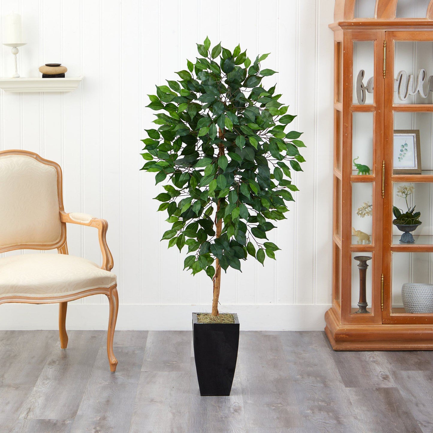 Árbol ficus artificial de 4,5 pies en macetero de metal negro